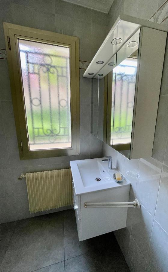 Rez De Jardin De 65M2 Dans Villa A Νίκαια Εξωτερικό φωτογραφία